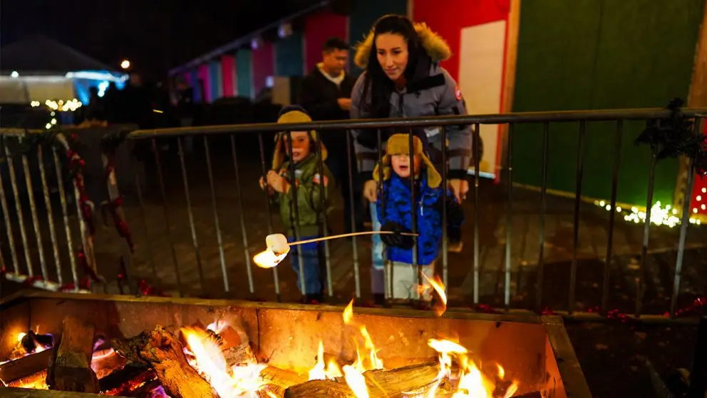 Warm up next to the firepit and enjoy a tasty S’more after roasting over the open flame! Mhhhhm!&nbsp;